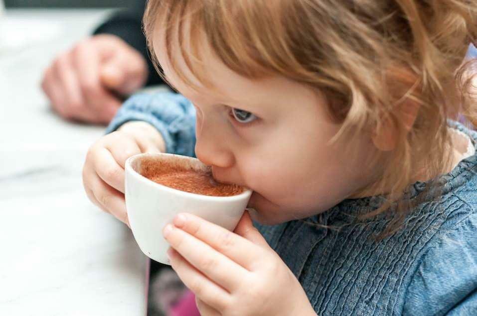 Les enfants peuvent-ils consommer du café turc ?