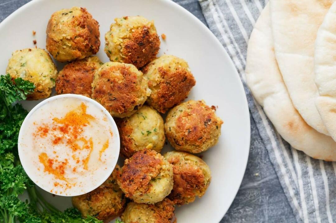 Comment faire des Falafel originaux? La recette et les ingrédients de Falafel les plus faciles!