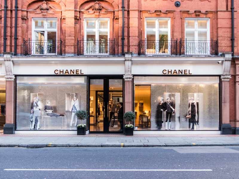 Qui est l'icône de la mode Gabrielle Bonheur, surnommée Coco Chanel?