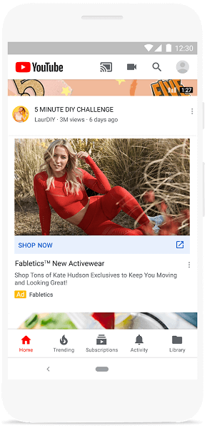 Google a annoncé Discovery Ads qui permet aux spécialistes du marketing de diffuser des annonces sur YouTube, Gmail et Discover en utilisant uniquement des images.