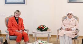 Emine Erdogan a rencontré l'épouse du Premier ministre suédois! Erdogan a exprimé sa tristesse