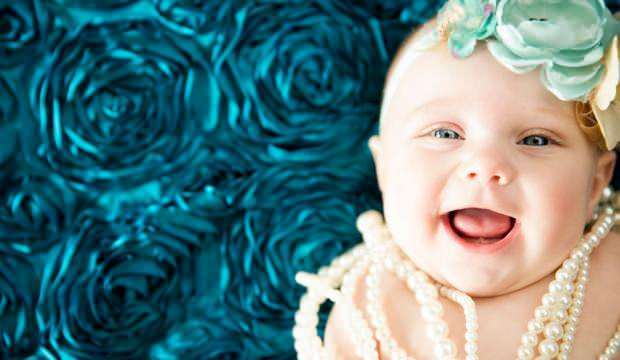 Comment faire un bandeau floral pour bébé? Modèles de bandeaux confortables