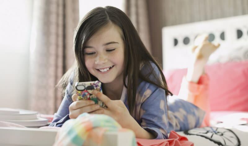 Quel âge faut-il acheter un smartphone pour les enfants? Âge d'utilisation du téléphone portable
