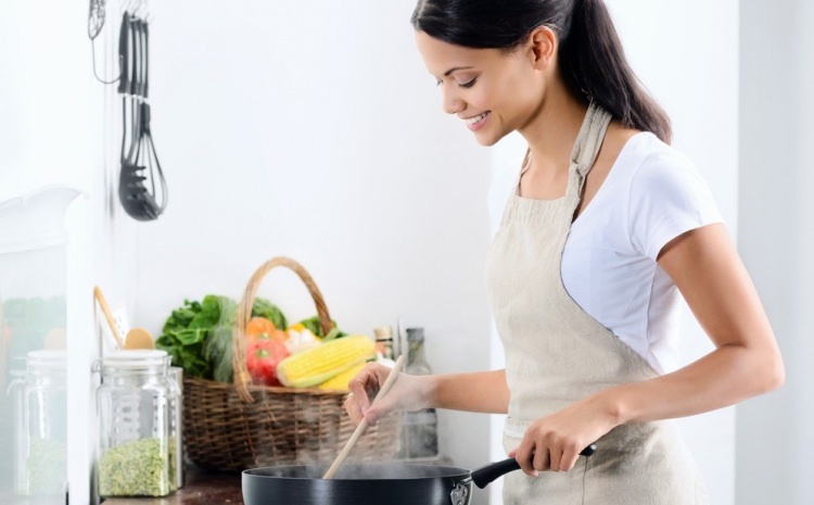 Comment passent les mauvaises odeurs dans la cuisine?