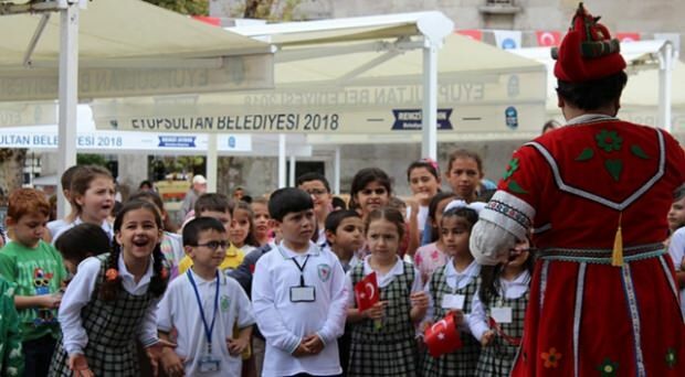 Les enfants ont commencé l'école avec 500 ans de tradition ottomane