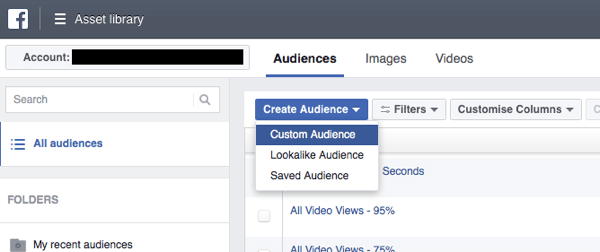 Dans Facebook Ads Manager, cliquez sur Créer une audience et sélectionnez Audience personnalisée dans la liste déroulante.