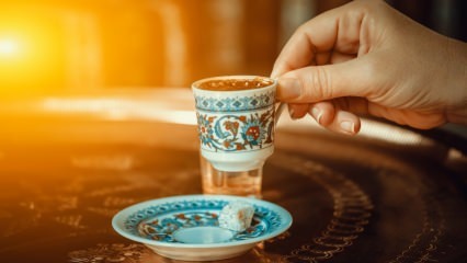 Qu'est-ce qui va bien avec le café turc?