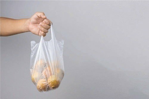 précautions à prendre pour le nettoyage des sacs en épicerie