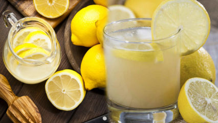 Que se passe-t-il si nous buvons régulièrement de l'eau citronnée? Quels sont les bienfaits du jus de citron?