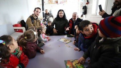Murat Kekilli a visité des camps de réfugiés en Syrie