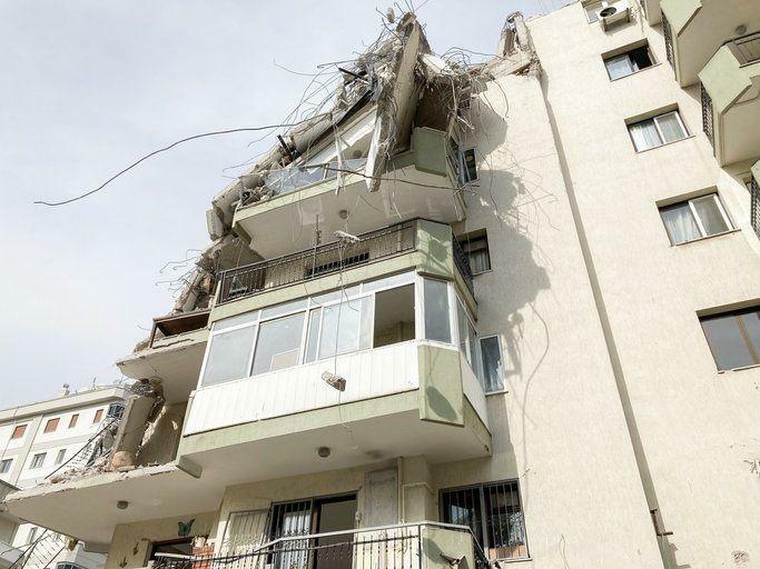 Que faut-il considérer après un tremblement de terre ?