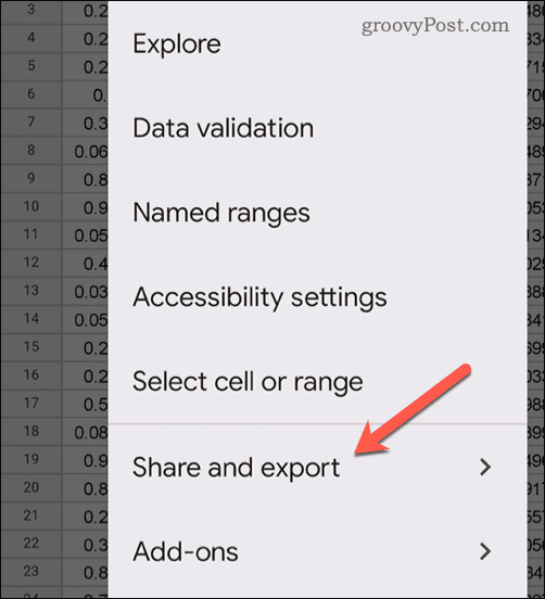 Ouvrir le menu de partage et d'exportation dans Google Sheets sur mobile