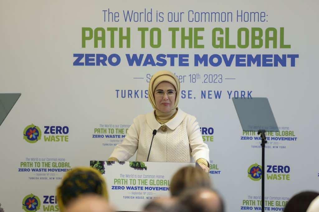 Emine Erdoğan Vers un programme de partage sur les réseaux sociaux du mouvement mondial zéro déchet