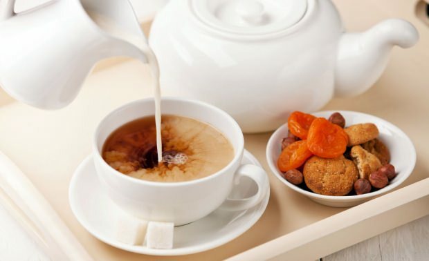 Qu'est-ce que le thé anglais? Comment est fabriqué le thé anglais? Les astuces pour faire du thé anglais à la maison