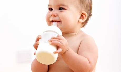 Consommez-le correctement en donnant du lait à votre enfant!