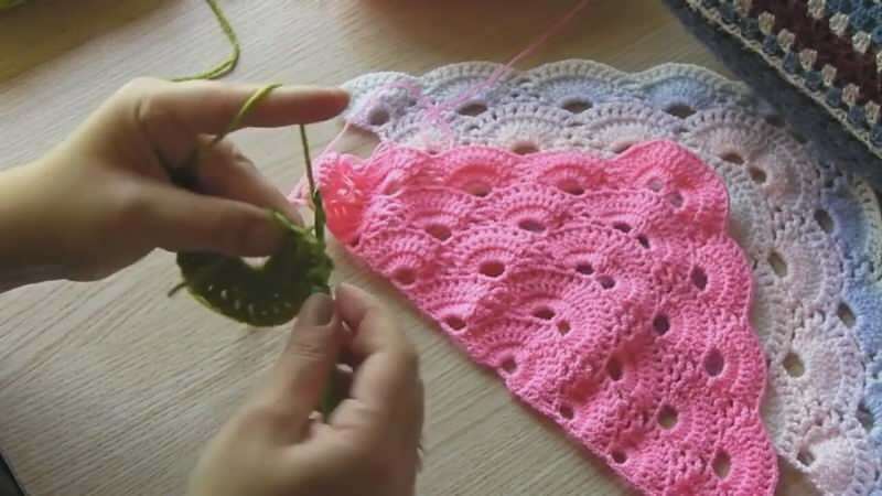 Comment faire un motif de pull fraise au crochet? Préparation du modèle de pull fraise pratique avec crochet