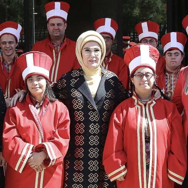 La Première Dame Erdogan a ouvert le Centre pour la vie des personnes handicapées et l'éducation spéciale
