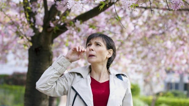 Qu'est-ce qu'une allergie printanière? Quels sont les symptômes de l'allergie printanière? Comment éviter les allergies printanières?