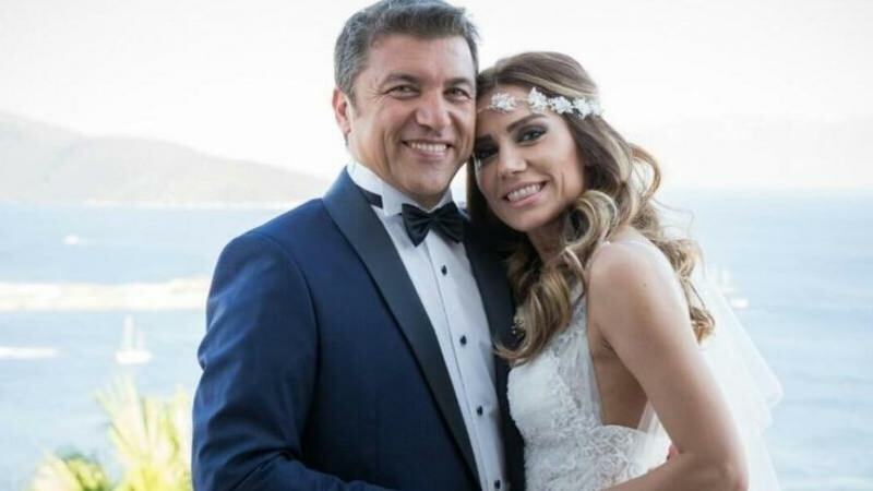 Ismail Küçükkaya et Eda Demirci lorsqu'ils se sont mariés 