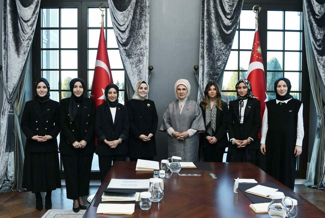 Emine Erdoğan a rencontré le comité des femmes du MUSIAD