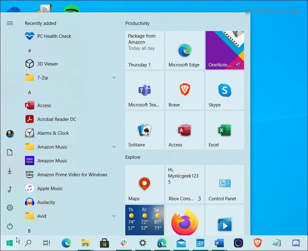 Le menu Démarrer de Windows 10 est similaire, mais il est plus encombrant et comporte des vignettes dynamiques. Et avec un ajustement du registre, vous pouvez l'obtenir sur Windows 11.