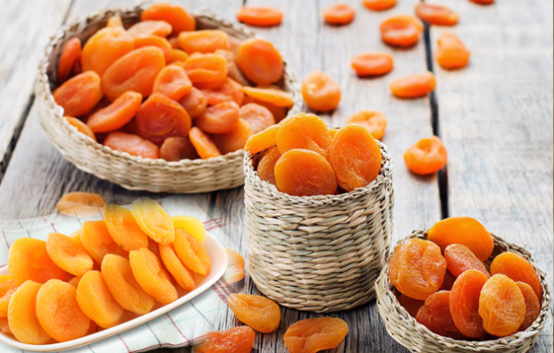 Les avantages de manger des abricots à jeun! L'abricot fait-il maigrir? Minceur au thé forme abricot