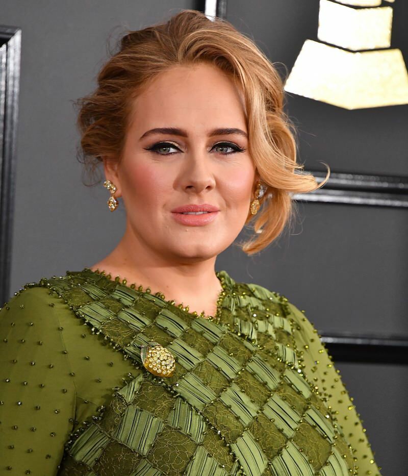 Le père d'Adele s'est plaint de son voisin: Ne chantez pas les chansons de ma fille!