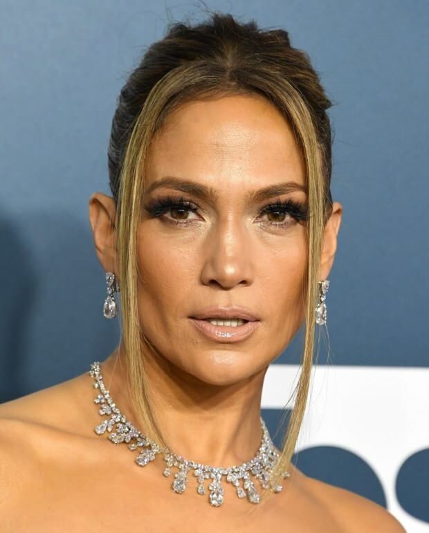 Jennifer Lopez a attiré l'attention avec son collier