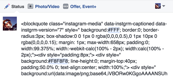 Collez le code d'intégration de votre publication Instagram dans une mise à jour de statut Facebook.