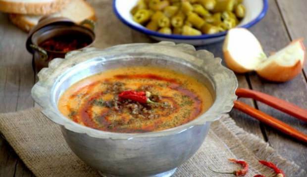 Les recettes de soupe les plus faciles pour l'iftar! Délicieuses et délicieuses soupes ...