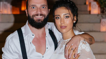 Bracelet en or de Berkay Şahin à sa nouvelle épouse