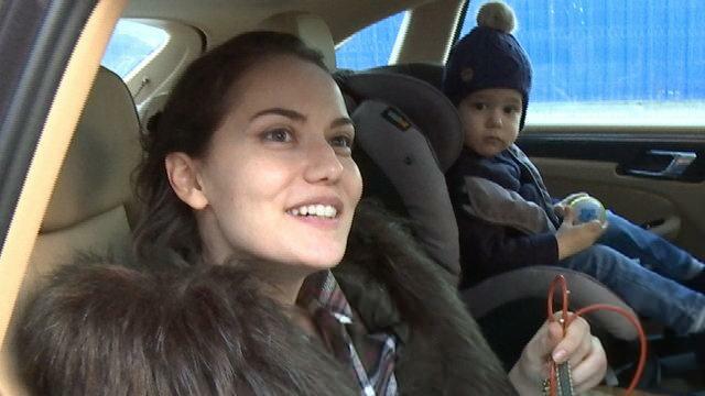 Célèbre actrice Fahriye Evcen: Bébé a toujours été mon point très sensible