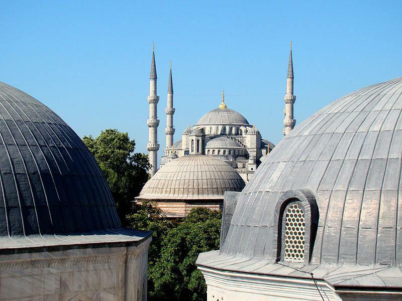 Caractéristiques architecturales de la mosquée bleue 