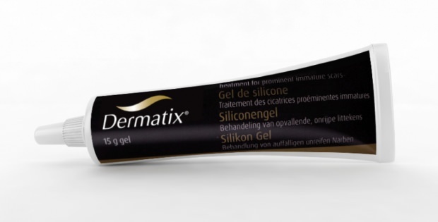 Que fait le gel de silicone Dermatix? 