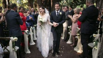 La star hollywoodienne Hilary Swank est mariée!