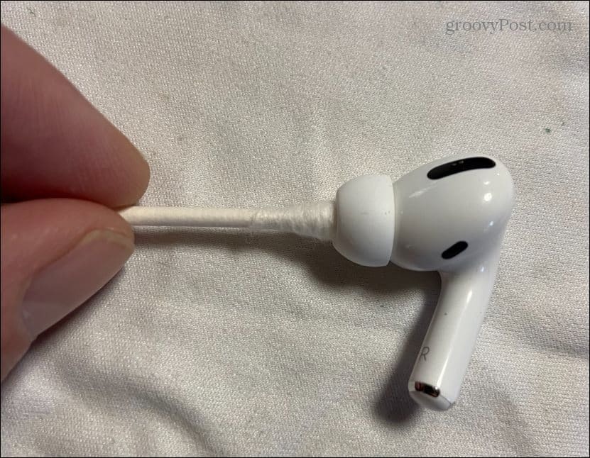 Comment nettoyer les AirPods