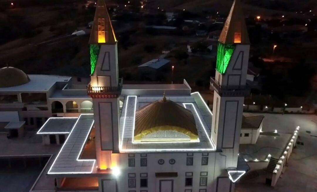 La mosquée de Kırıkkale, où le mot Allah peut être vu à vol d'oiseau, est achevée.