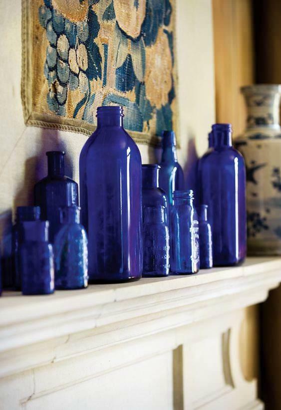 Façons d'utiliser la couleur indigo dans les accessoires pour la maison 