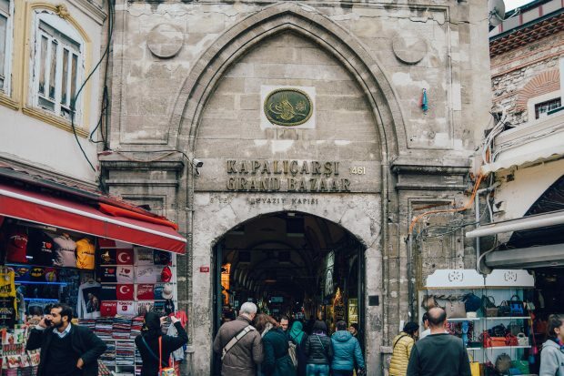 Où acheter des dates à Istanbul