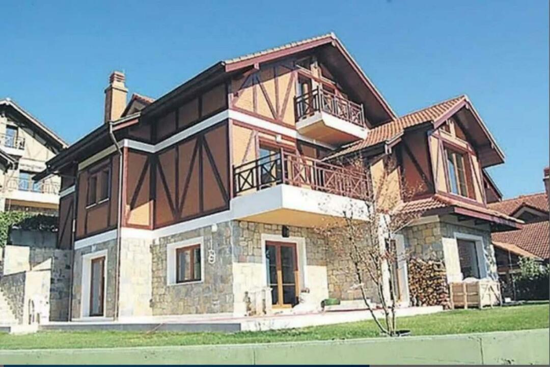 Cette maison séparait-elle Hadise et Mehmet Dinçerler? "La maison sinistre" a divorcé du deuxième couple