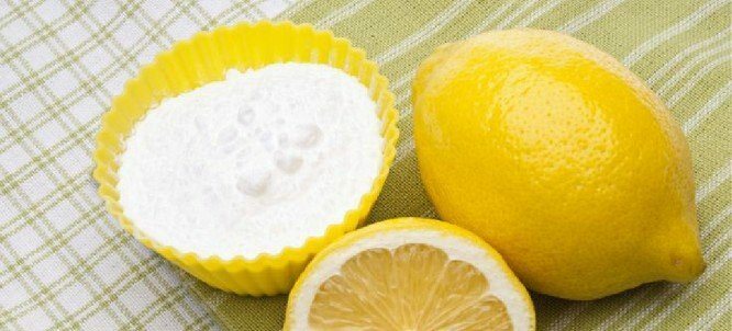 Citron et bicarbonate de soude