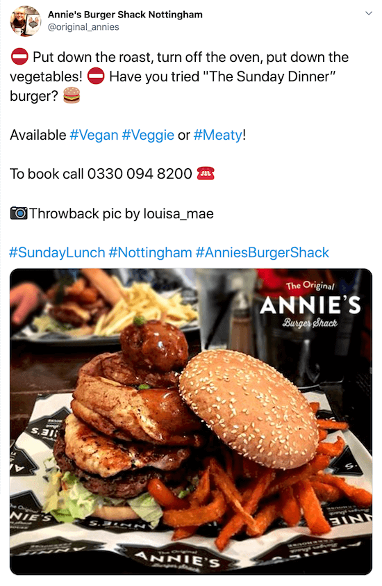 capture d'écran de la publication Twitter de @original_annies avec une photo d'un hamburger et des frites de patates douces sous une description accrocheuse, leur numéro de téléphone, leur crédit photo et leurs hashtags