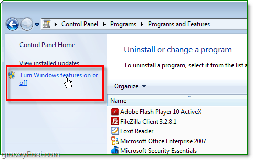 cliquez sur activer ou désactiver les fonctionnalités de Windows dans la fenêtre des programmes et fonctionnalités de Windows 7