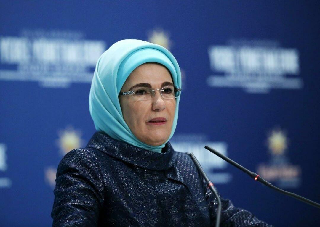 La Première Dame Erdoğan a rencontré l'épouse du Président du Sénégal !