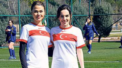 Yağmur Tanrısevsin et Aslıhan Karalar ont disputé un match spécial avec l'équipe nationale féminine de football!