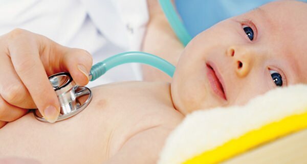 Symptômes de maladie cardiaque congénitale chez les nourrissons