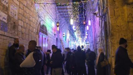 Les rues de Jérusalem sont brillantes pendant le Ramadan