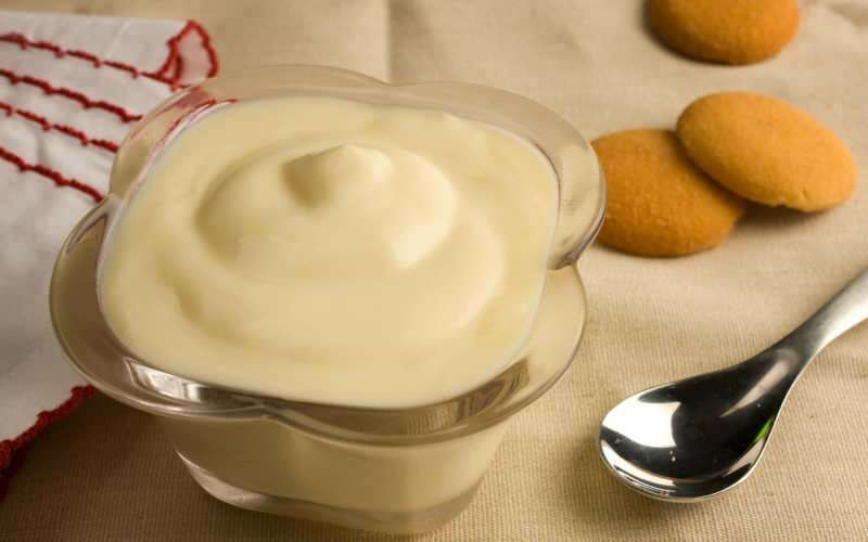 Recette de crème pâtissière pratique pour les bébés à la maison! Comment faire du pudding pour bébé à la semoule?