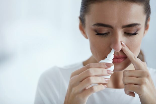 Des maladies telles que la migraine et la sinusite provoquent des douleurs osseuses nasales
