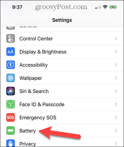Appuyez sur Batterie sur l'écran Paramètres iPhone.